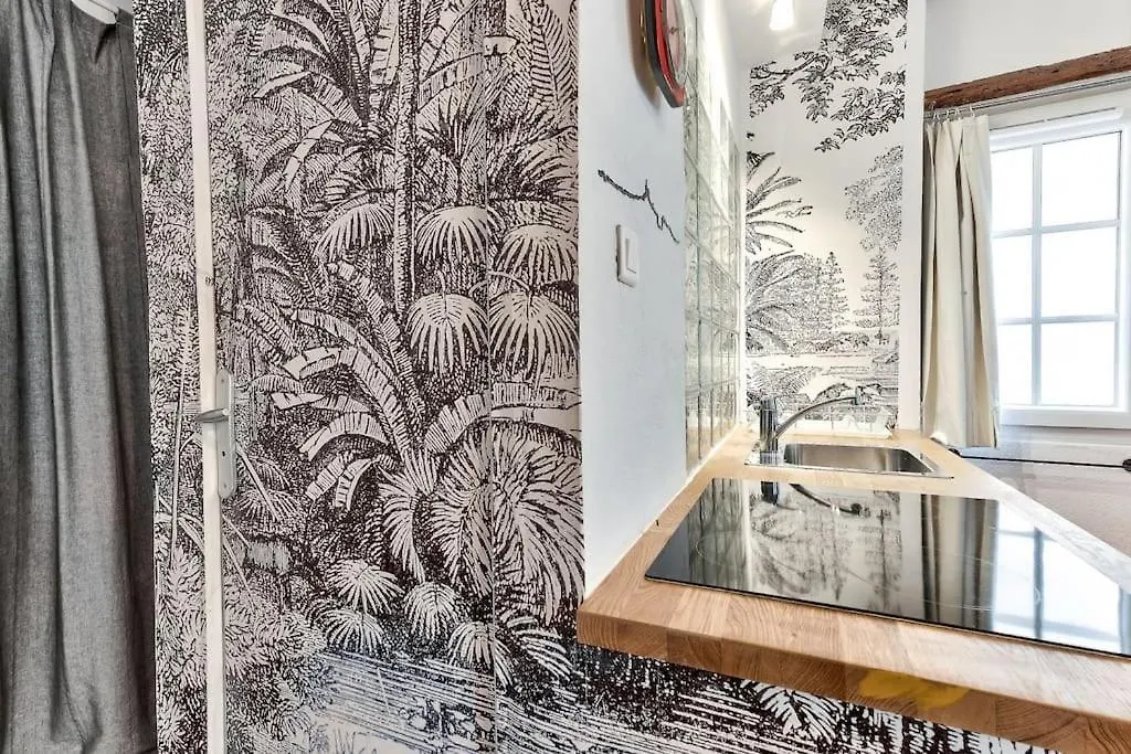 Charmant Studio Dans Le Quartier Du Panier Marseille 0*,  France